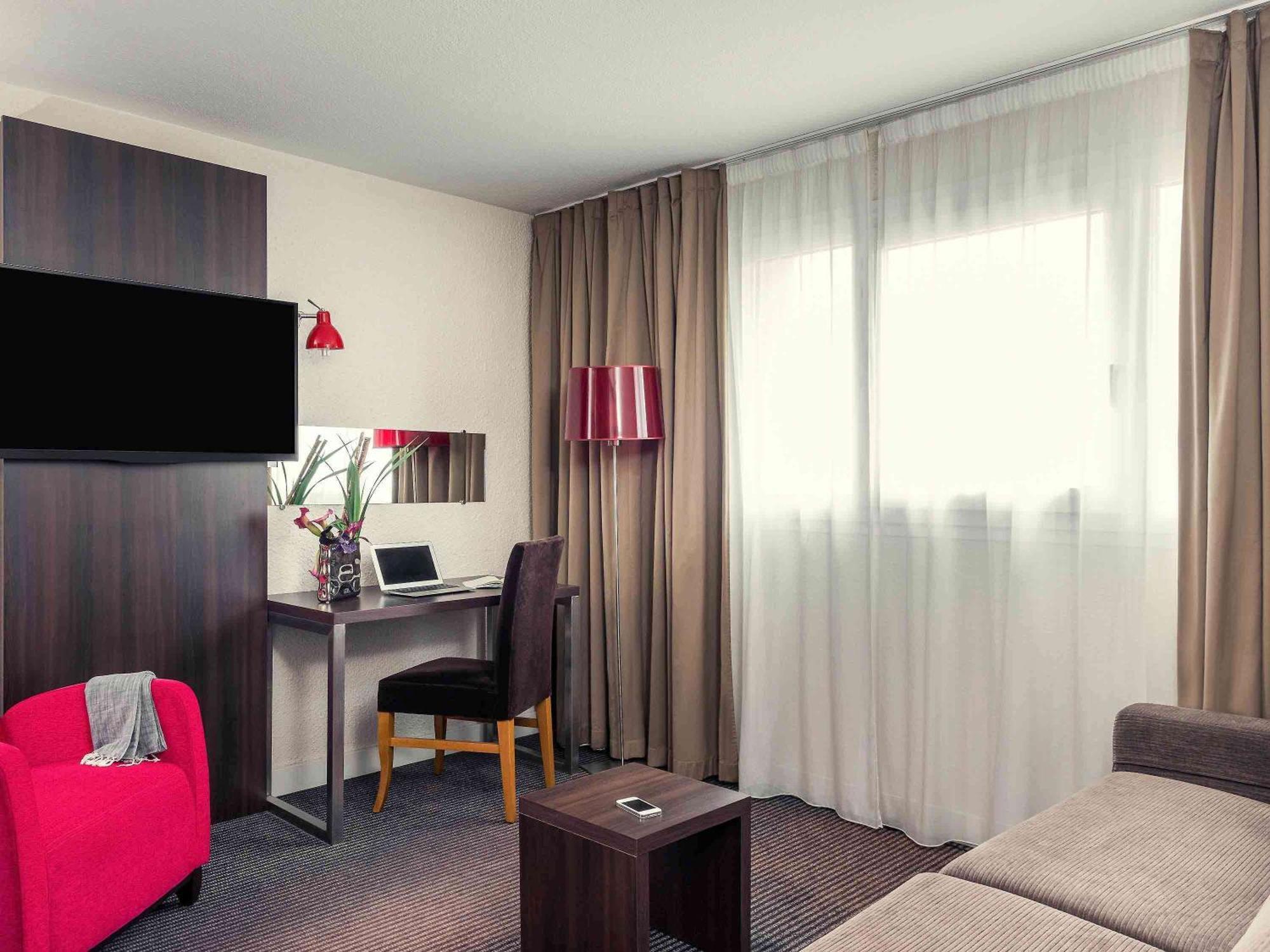 Mercure Paris Porte D'Orleans Montrouge Exteriör bild